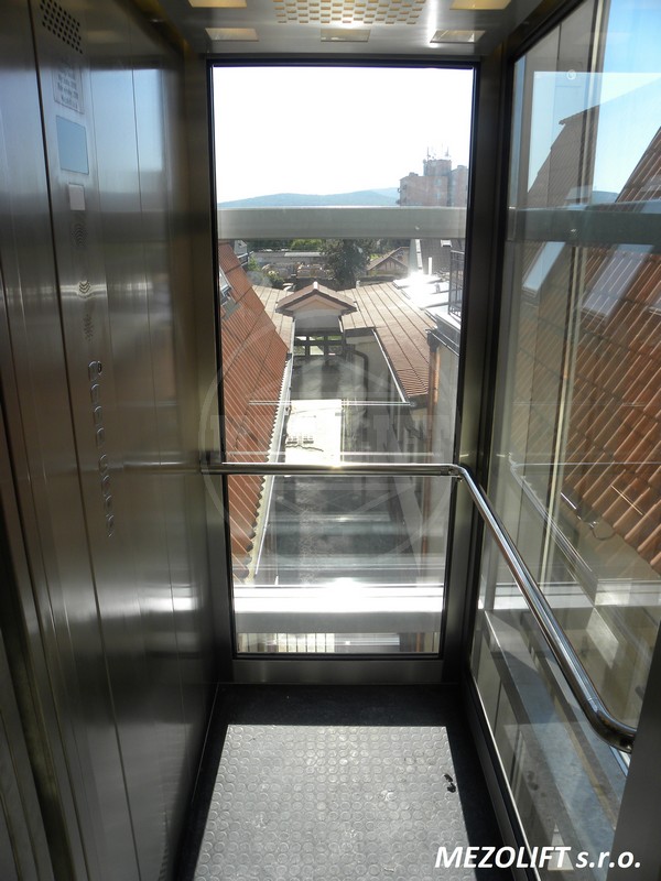 Panoramatický výťah — realizácia MEZOLIFT